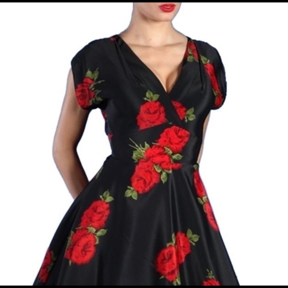 Stop Staring Red Rose Swing Dress M Black Dita